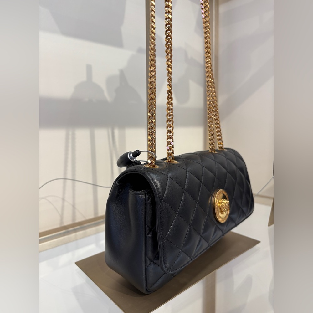 Versace classic Medusa Elegant Black Quilted Shoulder Bag - Picture 2 of 6